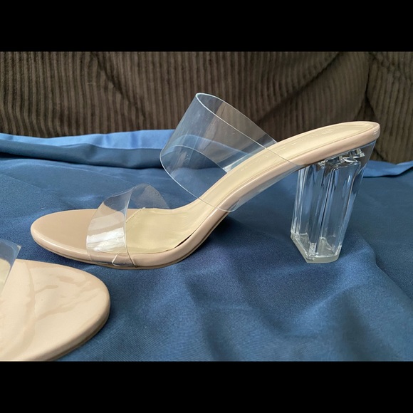 Clear Transparent heels - Picture 5 of 11